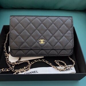 🎄🎄Chanel Wallet On Chain Quilted Lambskin Black